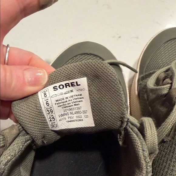 Sorel Olive Sneakers with White Soles - Picture 4 of 6